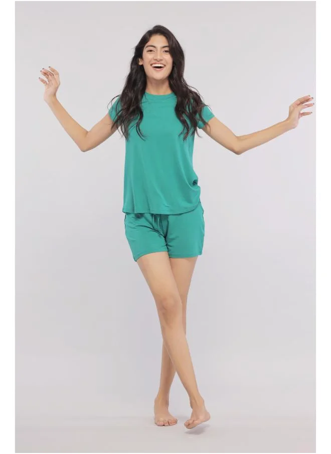 نسيسير Cozy Green Shorts