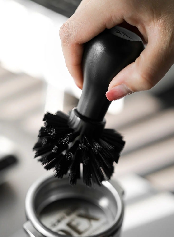 ام اتش دابيلو - ثري بومبار فرشاة تنظيف سلة الفلتر وحامل الفلتر، مصنوعة من مادة النايلون ABS، باللون الأسود - 58 مم - Image 4