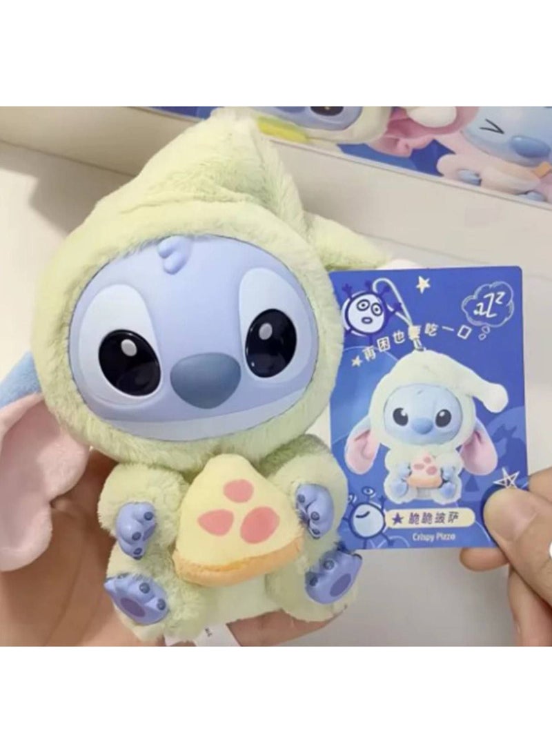 Stitch "Pizza Crush" Doll - An innocent look and a delicious slice of pizza! 🧸🍕 The perfect gift for cuteness and food lovers, adding a warm and fun touch to any space!