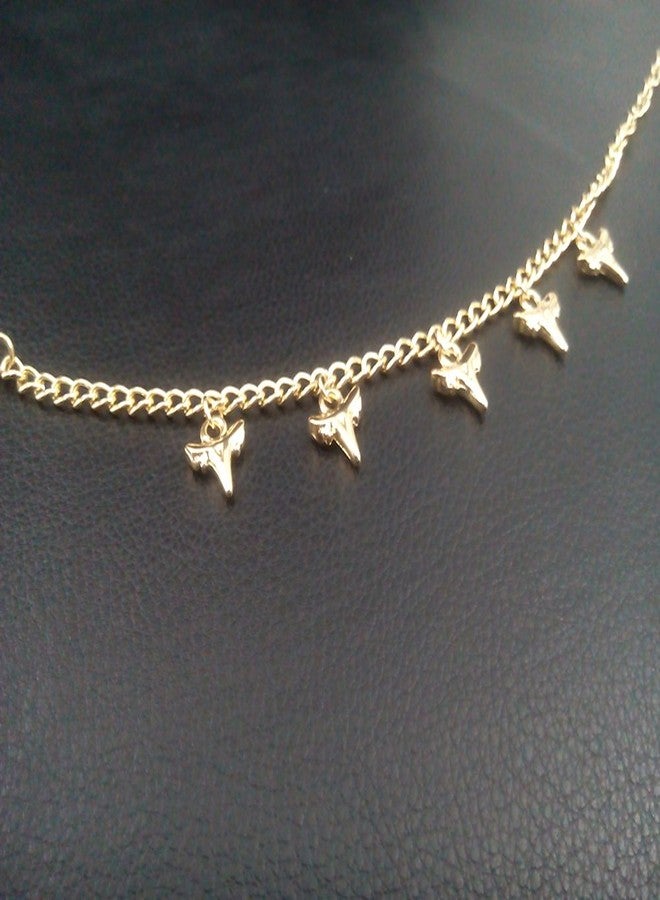 NOUMANDA Dainty Mini Gold Shark Teeth Bracelet (gold) - Image 4