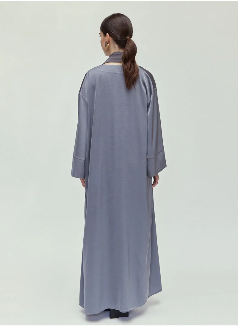 CHASE Essential Abaya