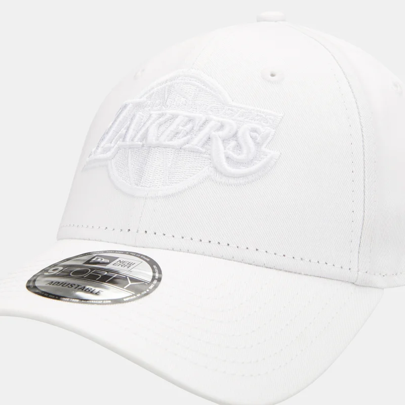 NEW ERA Men's NBA Essential Los Angeles Lakers 9FORTY Cap