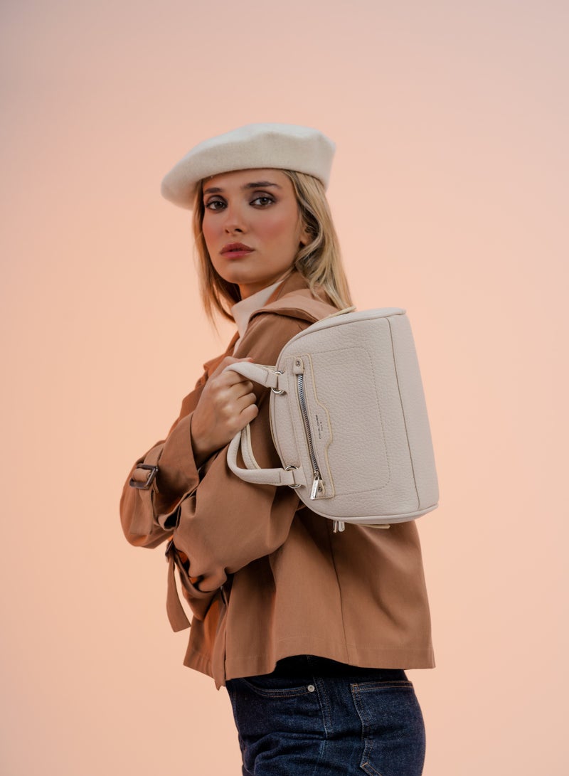 David Jones David Jones- Minimal Elegant Tote Handbag for Women in model cm6944- Stylish and Simple Round Bag- Everyday go to All rounder Hand and shoulder Bag- Cross body Tote bag for All women - Image 2