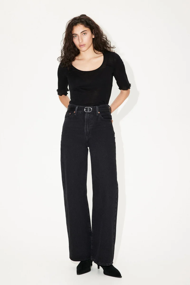 اتش اند ام حزام بتصميم بفتحات