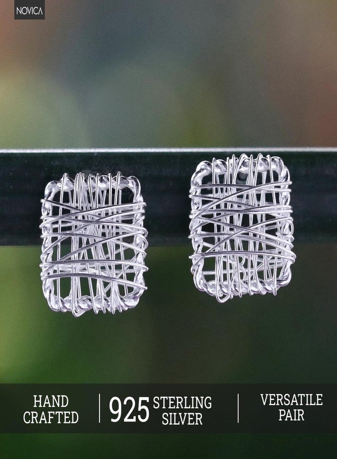 نوفيكا أقراط نوفيكا المصنوعة يدويًا من الفضة الإسترليني | مجوهرات يدوية الصنع | مربع ملفوف | لا تسبب الحساسية | خالية من الرصاص والنيكل | تصميم هندسي تايلاندي | مربع متقاطع 0.3 بوصة طول × 0.3 بوصة عرض - Image 2