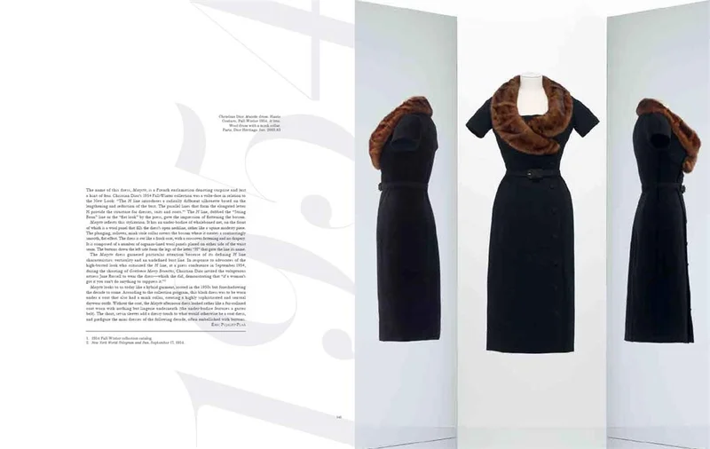 كتب سيل Thames & Hudson Christian Dior: Designer of Dreams