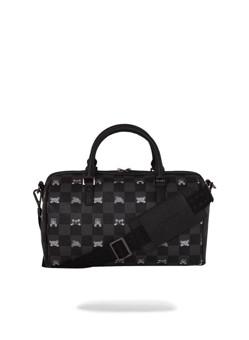 SPRAYGROUND حقيبة دفل صغيرة بتصميم شخصية رمادية من سبراي غراوند - Image 4