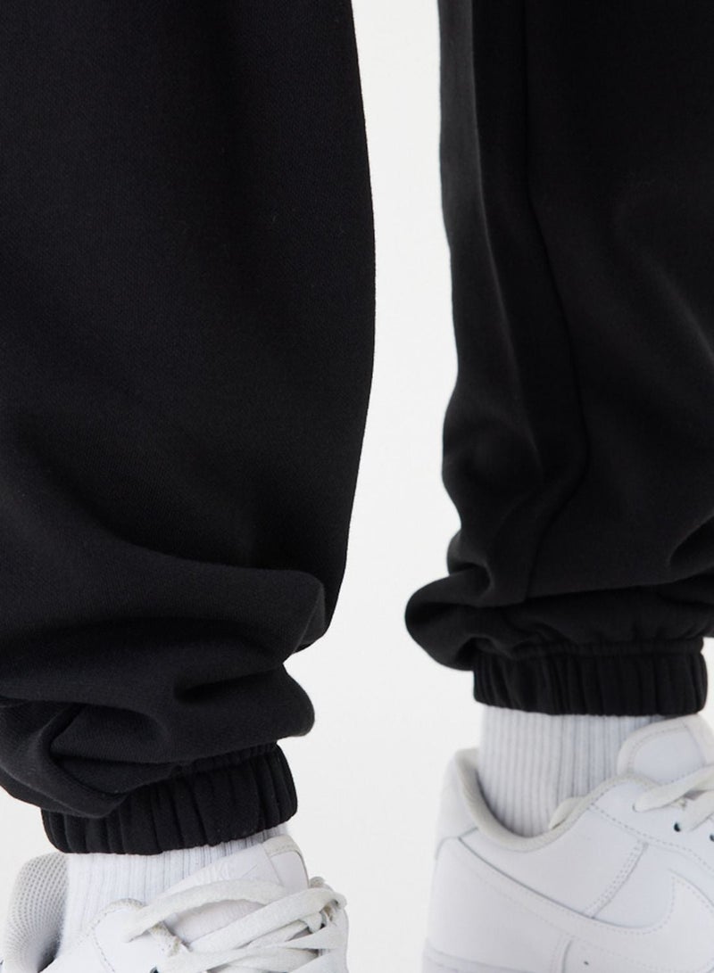 NEW ERA NBA TEAM SCRIPT JOGGER LOSLAK  BLKMTG - Image 5