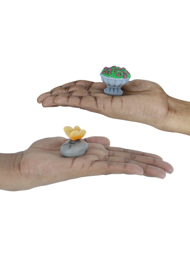 Wonderland - Wonderland Miniature Toys Pack of 16 Items - Image 1