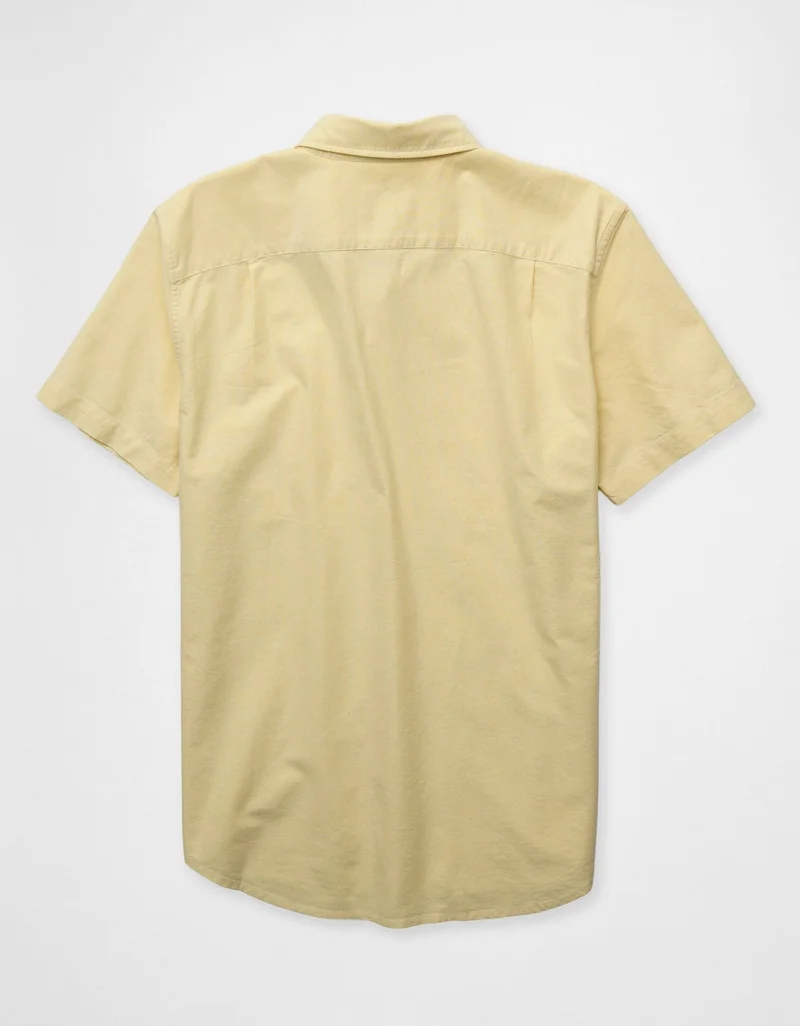 American Eagle  AE Short-Sleeve Classic Fit Button-Up Shirt for Men | Best Price UAE