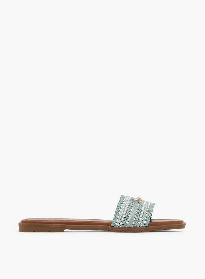 سيليست Women Textured Slide Sandals