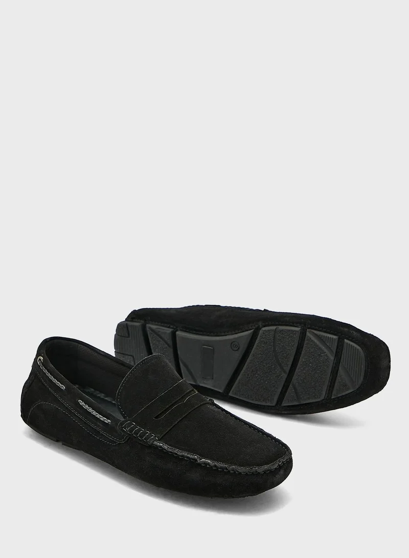 Robert Wood Genuine Leather Saddle Moccasins