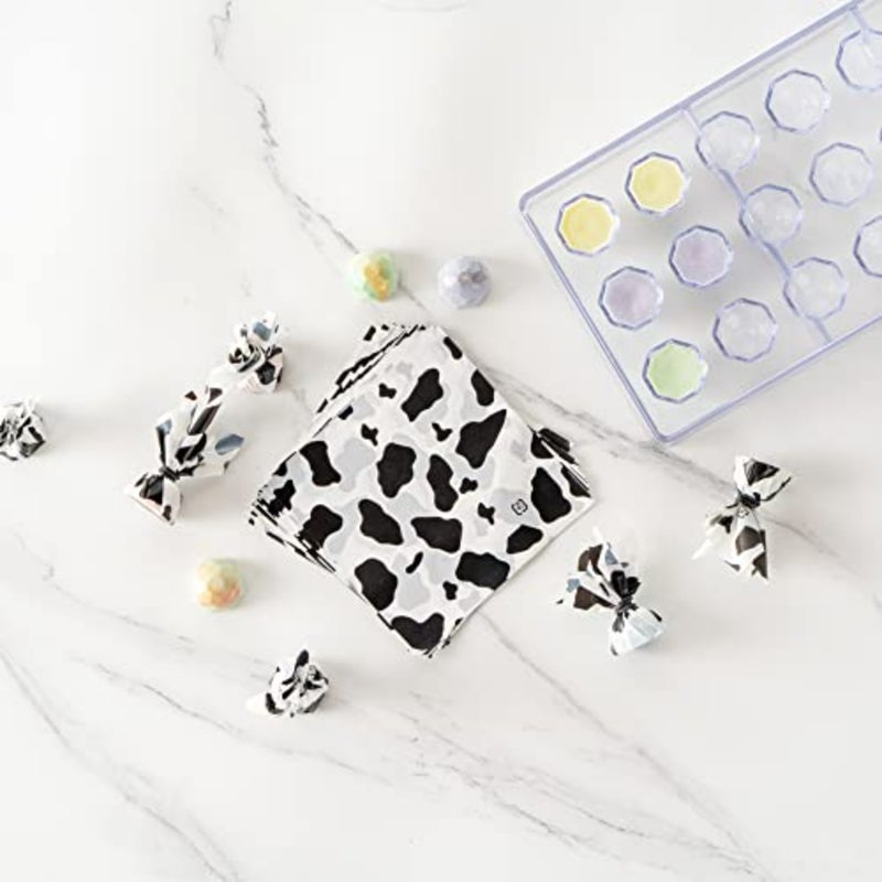 - 4.5 Inch x 4 Inch Yogurt Jar Wrappers, 500 With Rubber Band Wrappers for Pudding Containers - Grease Resistant, Disposable, Cow Print Plastic Chia Pudding Jar Covers, Reuseable, - Image 3
