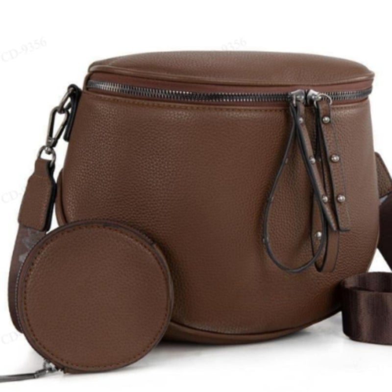 Retro Pebbled PU Saddle Cosmetic Toiletry Bag with Zipper and Shoulder Strap, Solid Color, Unisex - Image 5