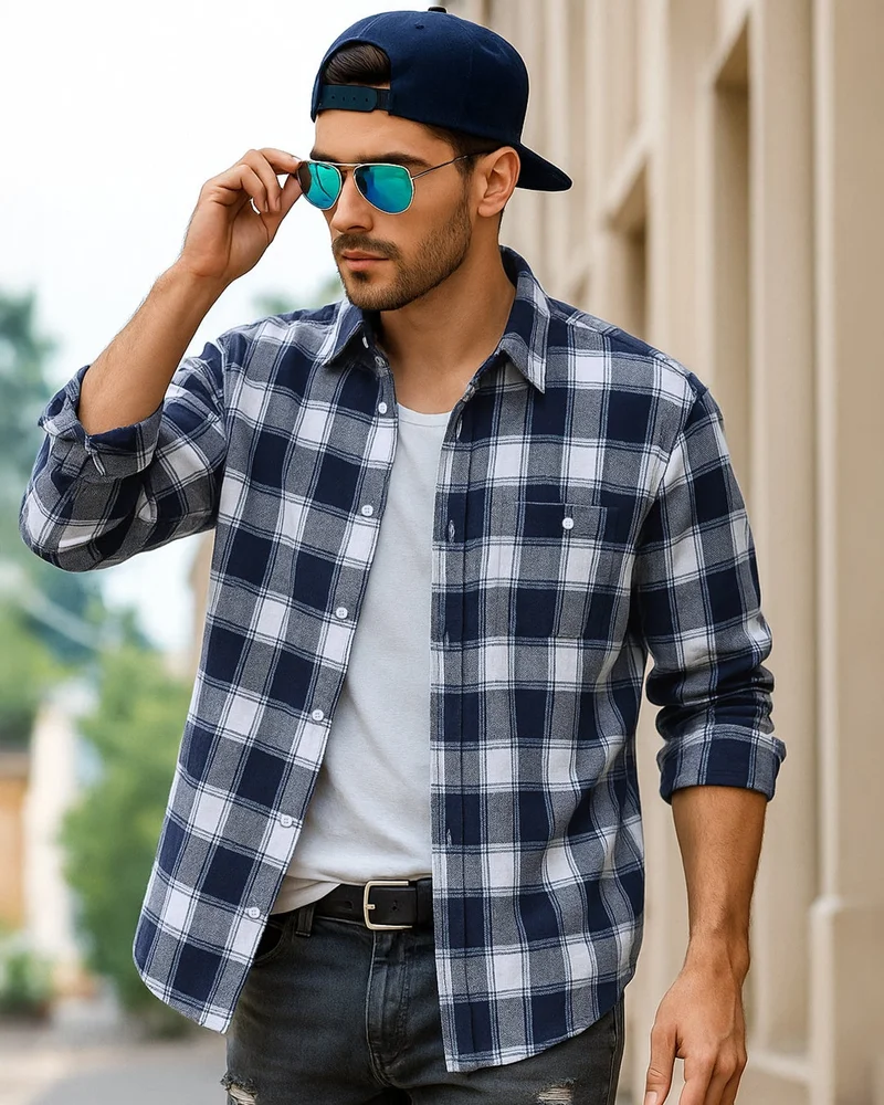 بيواكوف Men's White & Blue Checked Oversized Shirt