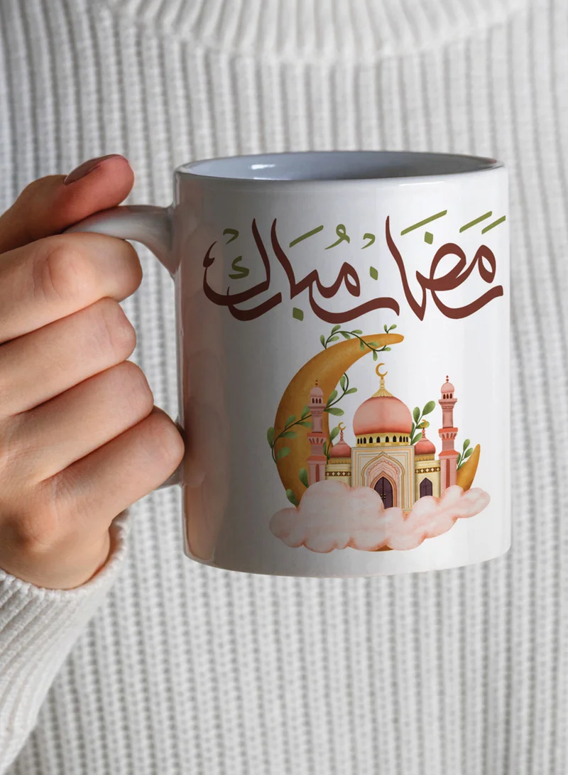 لوحة كوب ١١ أونصة من السيراميك بتصميم رمضان مبارك مع هلال ومسجد