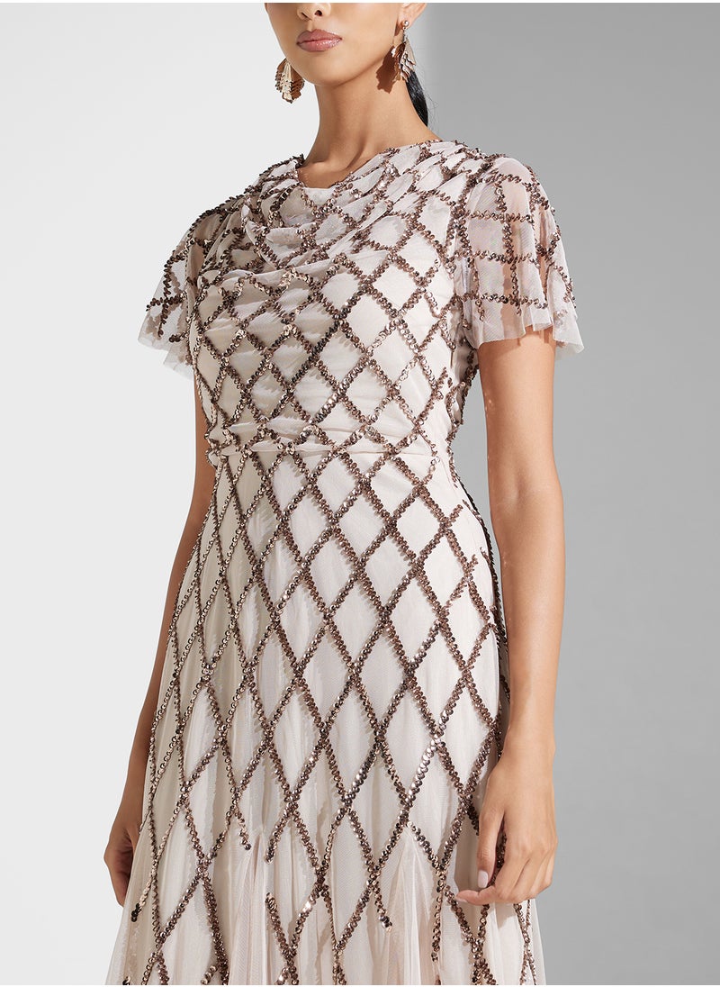 Amelia Rose Embellished Mesh Detailed Dress  - Image 3