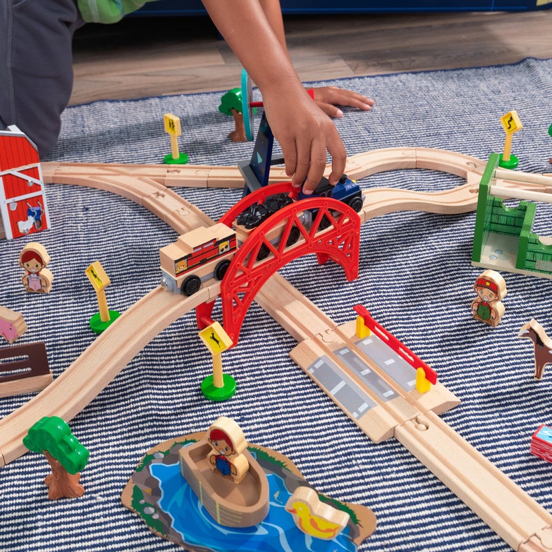KidKraft مجموعة قطار المزرعة الريفية الخشبية من كيدكرافت مع 75 قطعة، مجموعة ألعاب سيارات للأطفال، هدية للأعمار من 3 سنوات فما فوق - Image 4