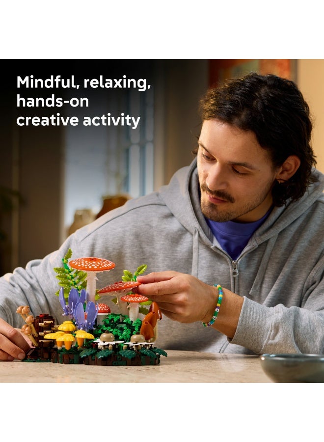 LEGO Botanicals Woodland Mushrooms Decor Set 11505 (Age 18+, 806 Pieces) - Image 3
