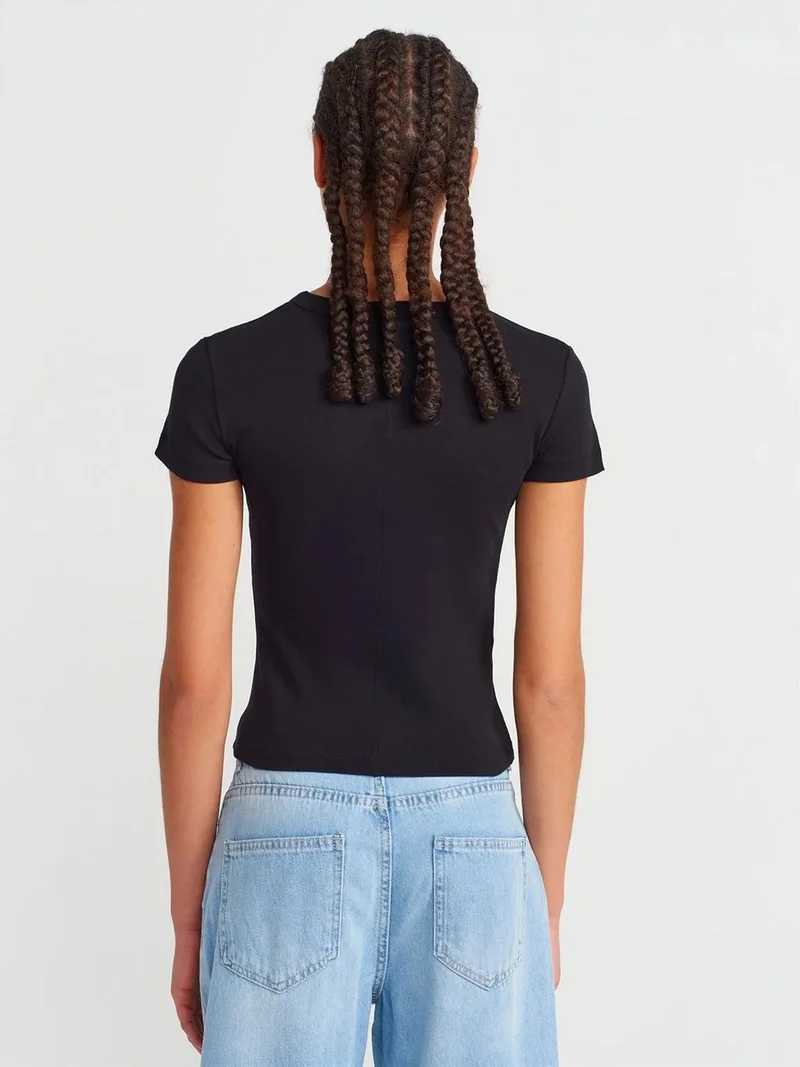 ديلفين Dilvin Slim Fit Cotton V-Neck T-Shirt