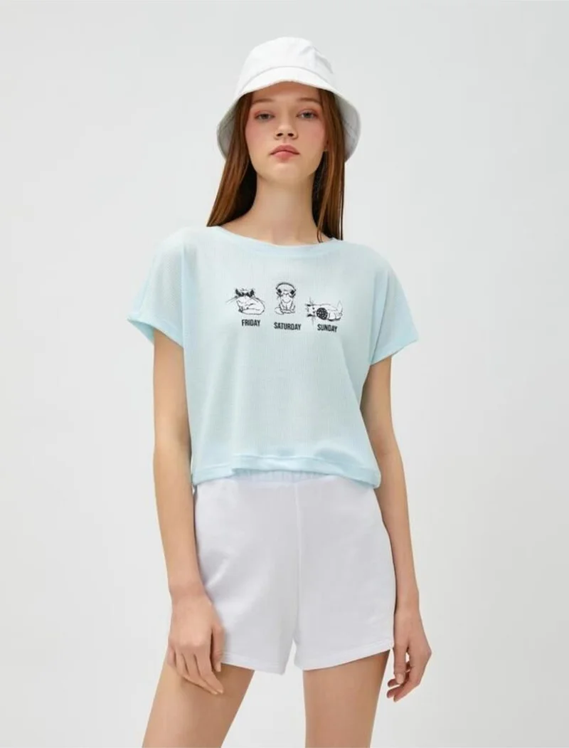 KOTON Crop T-Shirt Printed Crew Neck Short Sleeve