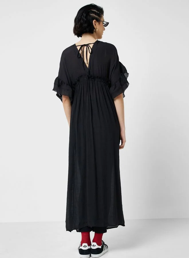 Urban Minx Urban Minx Ruffle Sleeve Dress