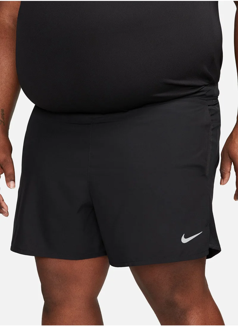 نايكي 5" Challenger Dri-Fit  Brief-Lined Shorts
