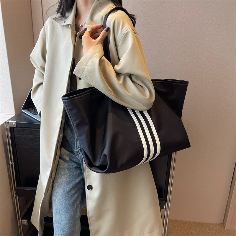 Summer Large Capacity Sweet Cool Spice Girl Style Bag Women'S 2023 New Style Simple Striped Tote Bag Niche Trendy Underarm Bag - Image 4