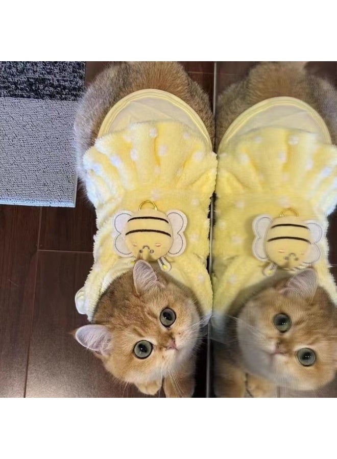 A.M Pet autumn and winter bee fluffy traction bottoming shirt pet clothes cat dog chest harness clothes - Image 2