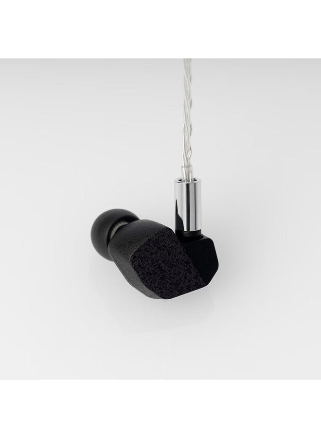 Final A5000 In-ear Wired Headphones, Hifi Sound Quality, Dynamic Driver, Replaceable Cable, Black - Image 1