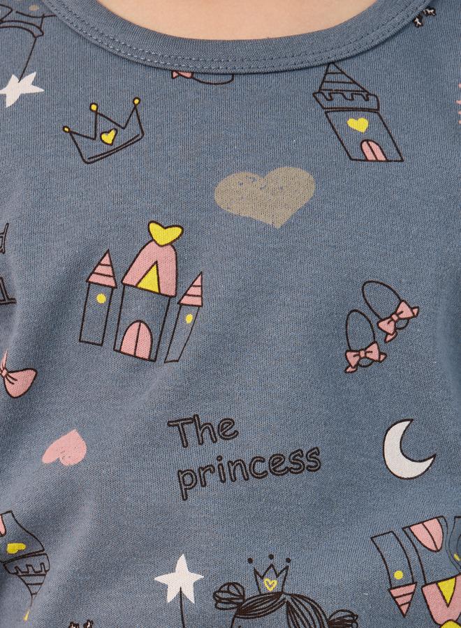 ستايلي طقم بيجامة وتيشيرت بياقة دائرية وطبعة شاملة - Image 4