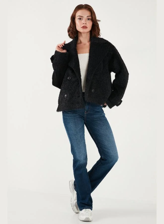 ليلا معطف نسائي مبطن من الفرو الناعم بياقة مزدوجة الصدر من ليلا