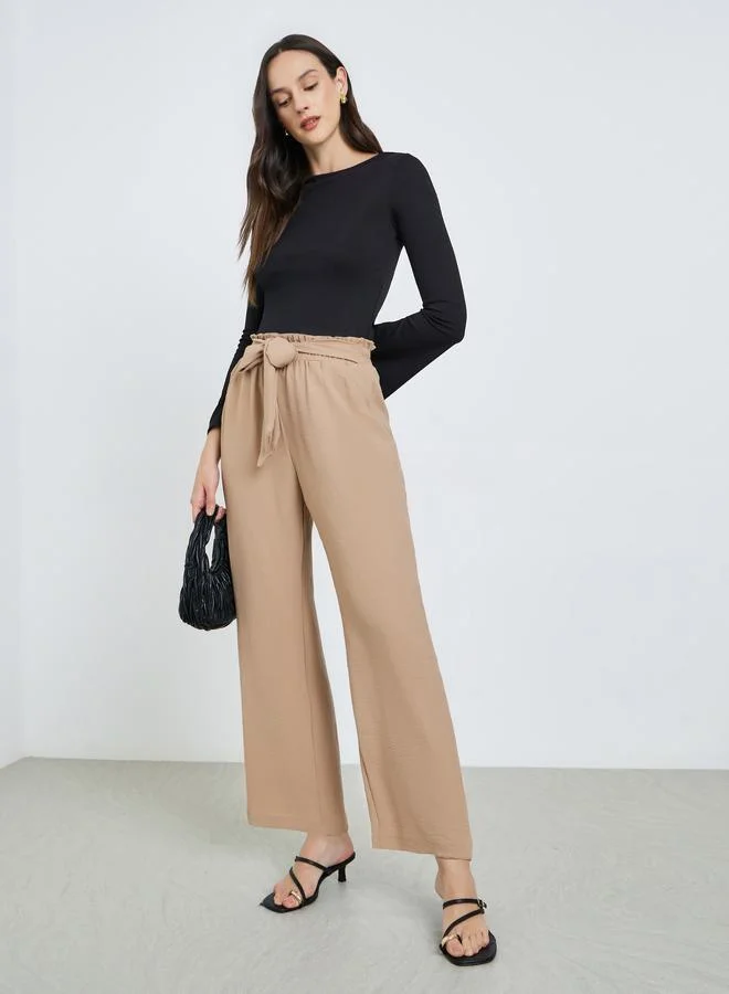 تايك تو بنطال أرجل واسعة برباط خصر