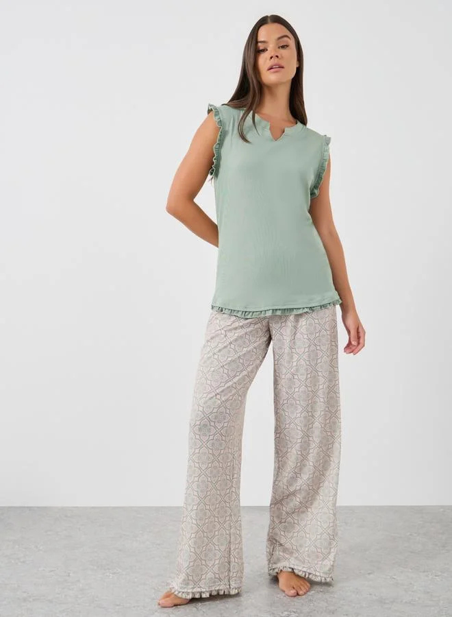 Styli Styli Ribbed Notch Neck Ruffle Trim Tank and Printed Pyjama Set