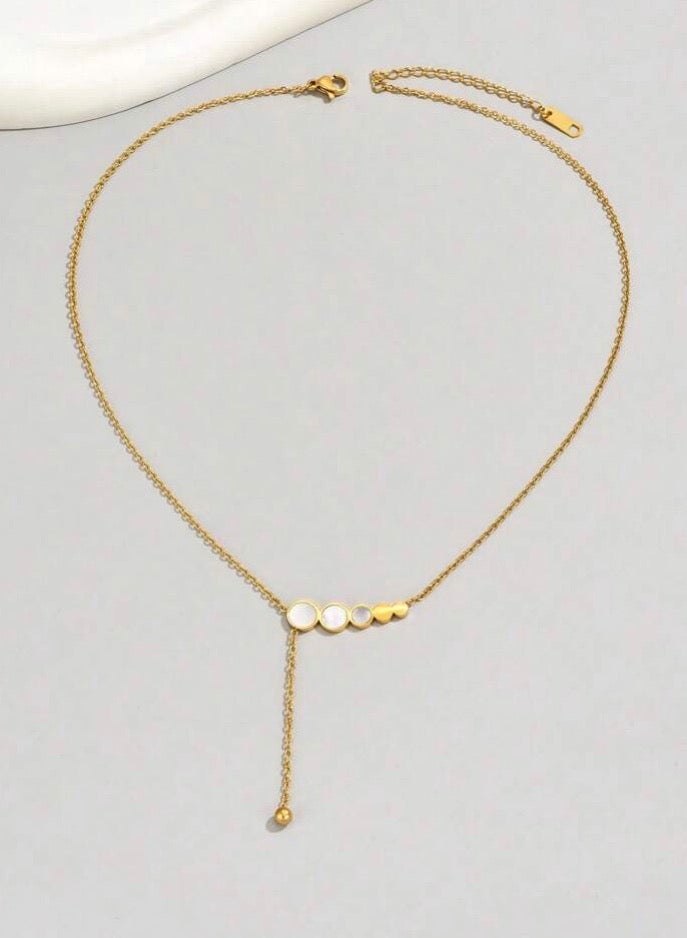 Elegant Women’s Necklace Made Of Stainless Steel Coated With Gold In A Modern And Chic Design - Image 2
