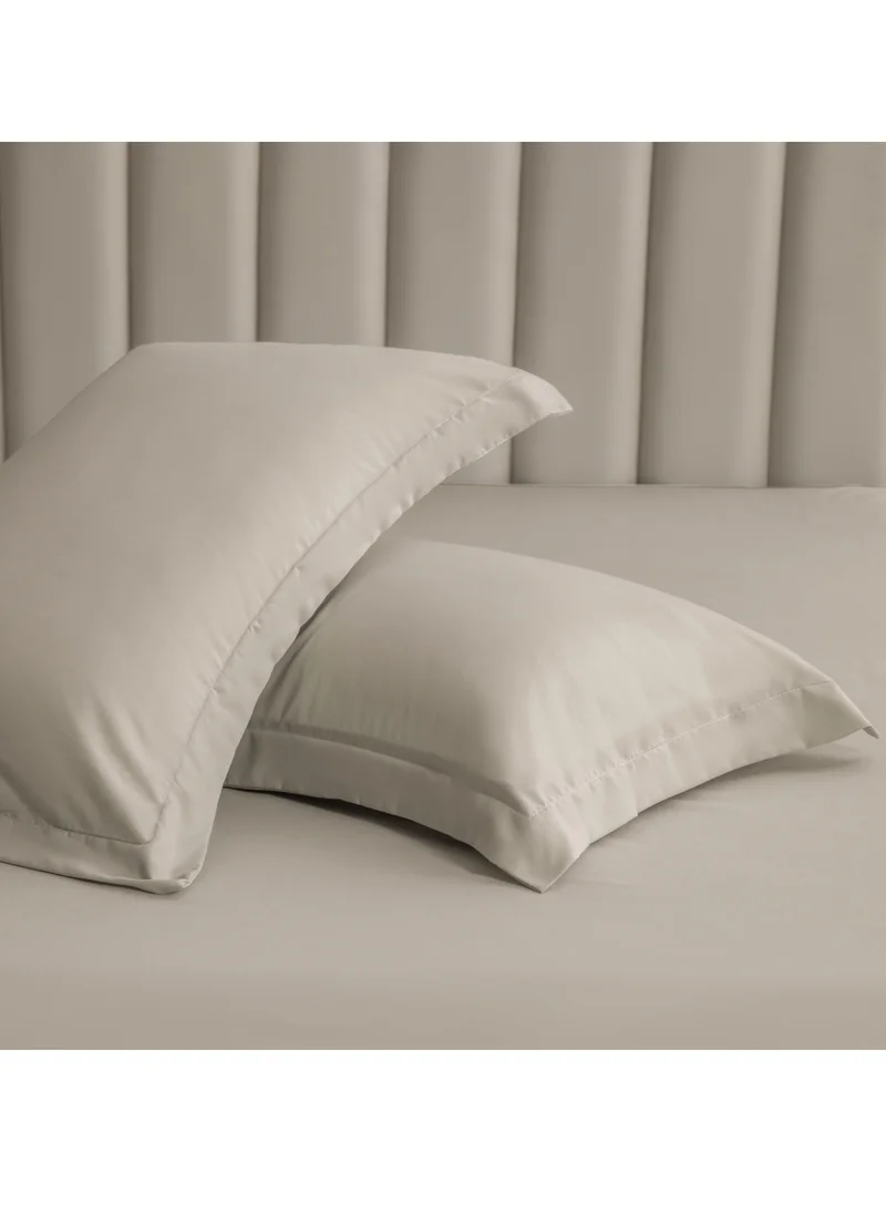 Donetella Standard Pillowcase Set of 2, Size 50x75 cm, Ultra Soft Brushed Microfiber, Envelope Closure, Durable, Wrinkle & Fade Resistant Pillow Covers