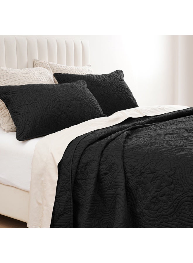 PHF طقم لحاف PHF بحجم كوين - غطاء سرير صيفي خفيف الوزن، 3 قطع غطاء سرير ناعم وقابل للتنفس بنمط عملة لجميع الفصول، لحاف يتدلى بشكل جميل 90 × 96 بوصة مع 2 غطاء وسادة 20 × 26 بوصة، أسود - Image 2