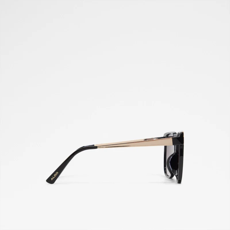 الدو IIVYY Solid Oversized Sunglasses