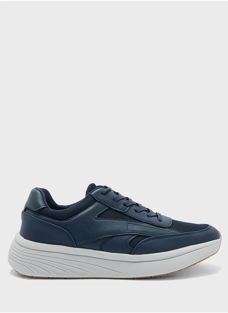 Robert Wood Casual Sneakers