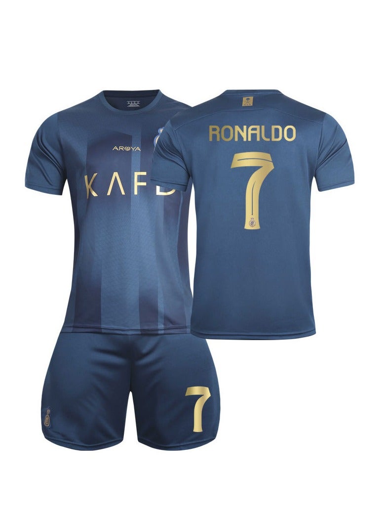 عام ٢٣-٢٤ قميص كرة القدم الخارجي للفوز بالرياض برقم ٧ لرونالدو، مجموعة هدايا تتضمن القميص والشورت لمشجعي رونالدو بجميع الأحجام للمراهقين والبالغين. - Image 1