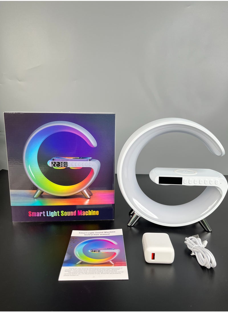 ماركة غير محددة - مصباح ليلي RGB متعدد الوظائف ومحطة الشحن مصباح المكتب الذكي سماعة بلوتوث شاحن الهاتف اللاسلكي ضوء ملون  لجدول كمبيوتر على مدار الساعة غرفة نوم  أبيض - Image 1