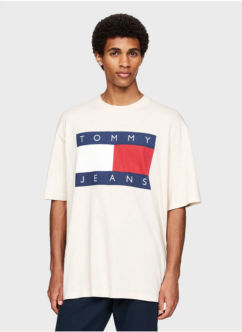 TOMMY JEANS Logo Printed Crew neck short Sleeve T-shirt