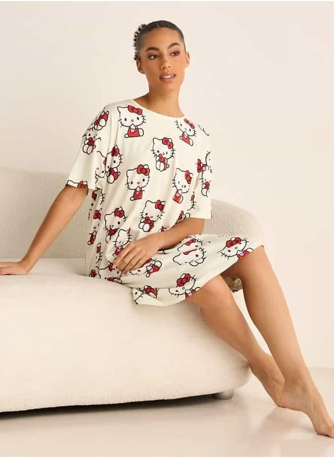 FAV Hello Kitty Print Sleepshirt with Short Sleeves