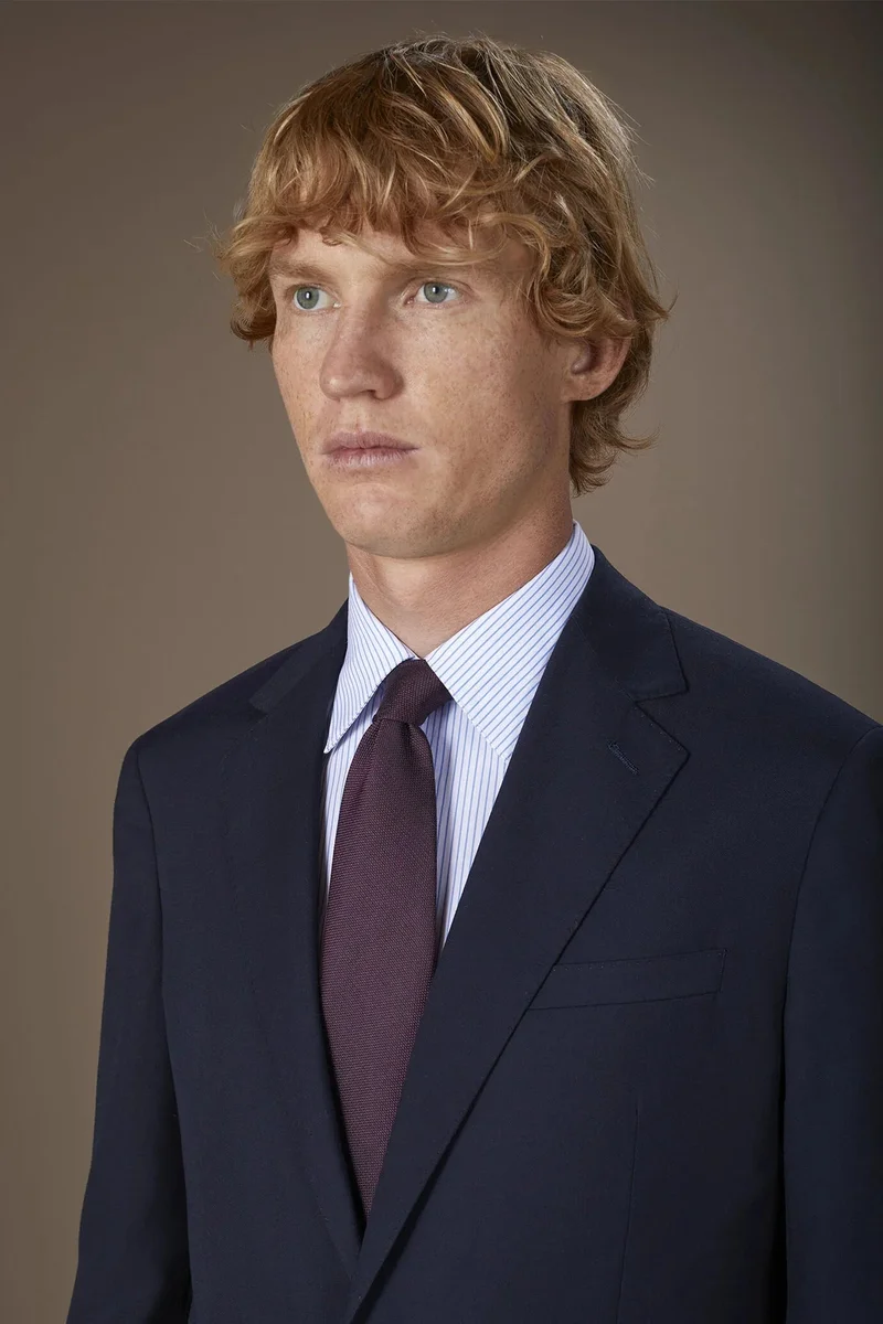 Doppelganger Men's plain tie in a bamboo blend - Bordeaux