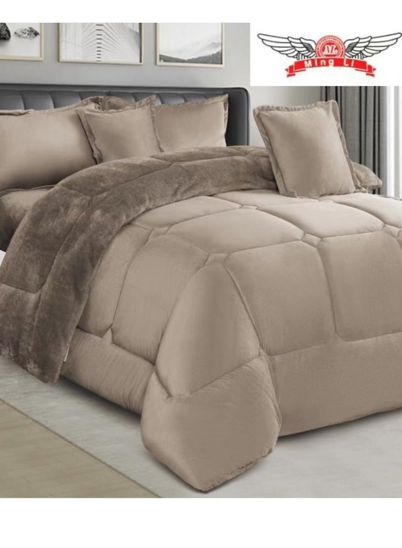 مينجلي مفرش شتوي نفر نظام وجهين وجه مخمل وجه فرو - طقم مفارش 4 قطع ( 1 مفرش + 1 واقي مرتبة مطاط + 2 أغطية وسائد ديكورية )  مقاس المفرش 170X230 سم ومقاس واقي المرتبة 200×120+40 سم - Image 2