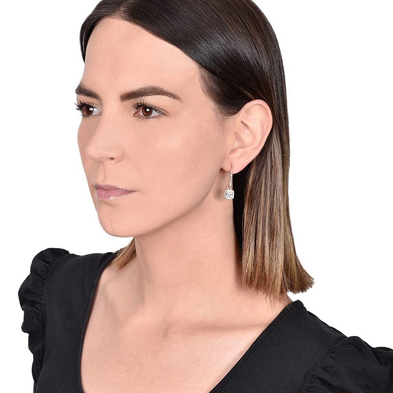 ANNE KLEIN أقراط آن كلاين الفضية الخالية من العيوب مع كريستالات الزركونيا المكعبة - Image 3