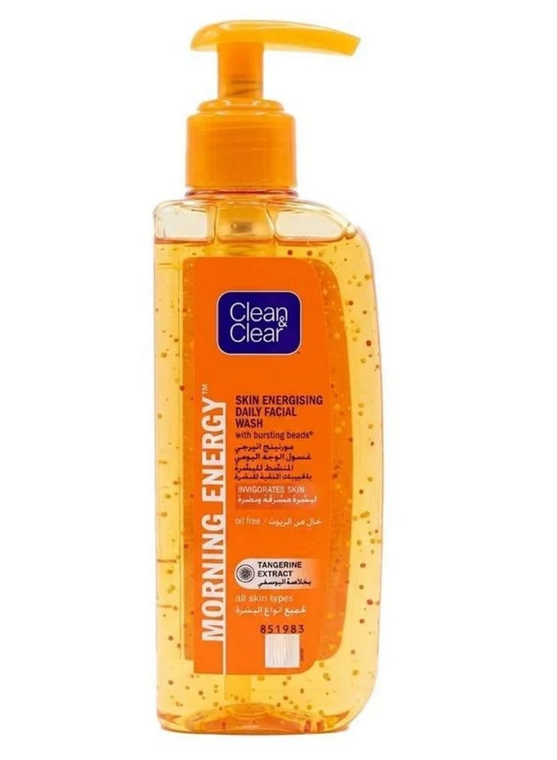 Clean & Clear Facial Wash For Invigorates Skin With Tangerine Extract - 150 ML - Image 1