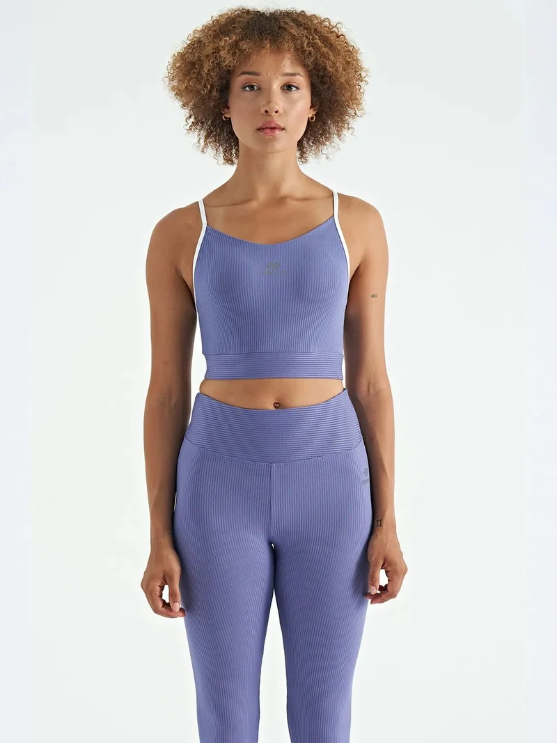 تومي لايف TOMMY Fitted Sleeveless Crop Sports Top
