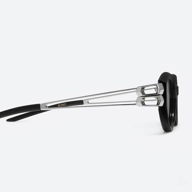 جنتل مونستر نظارات شمسية Gentle Monster KUNST SIL 53 Premium Cat-eye للجنسين - أسود وفضي - Image 3