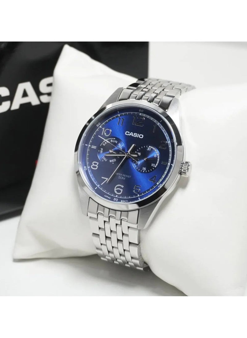 Casio Gents Watch Blue Dial Silver Band - Image 3